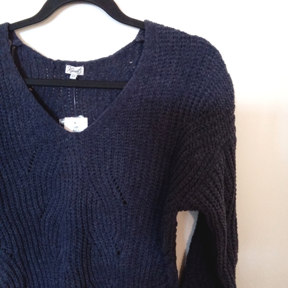 Chenille Pointelle Knit V-Neckline Sweater - Picture 8 of 8